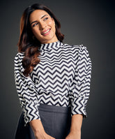 Round Standing Collar Half Sleeve Top