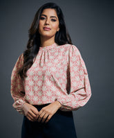 Long Sleeve Printed Vneck Top