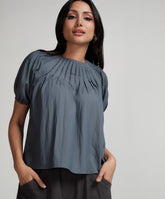 Raglan Sleeve Pintucked Puffed Sleeve Top
