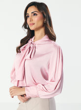 Pearl Line Attached Crepe Chiffon Top