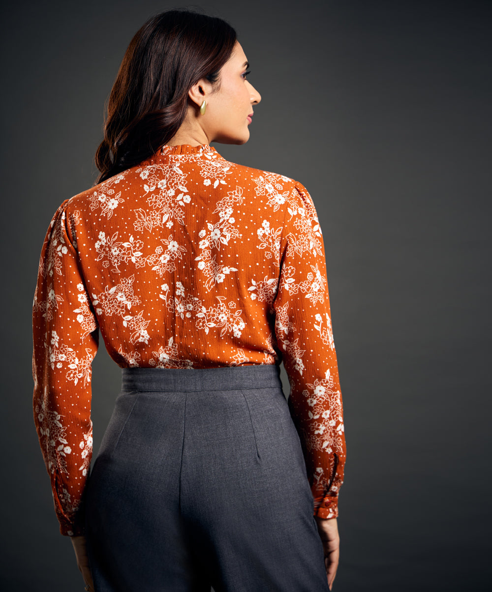 Pintuck Detailed Ditsy Floral Viscose Top