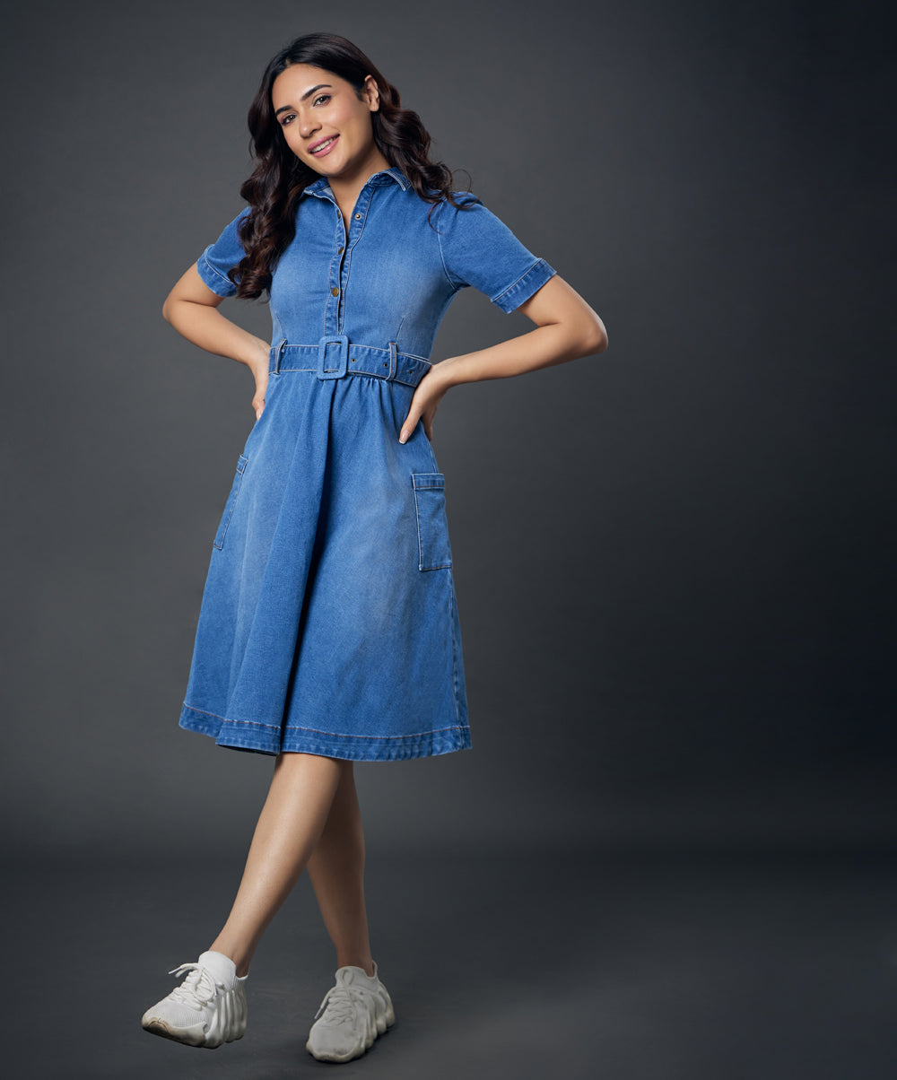 Classic Collared Denim Dress With A Belt