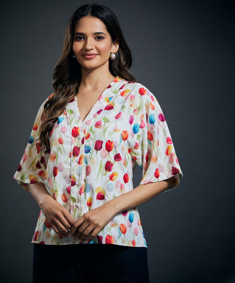 Relaxed sleeve chiffon printed top