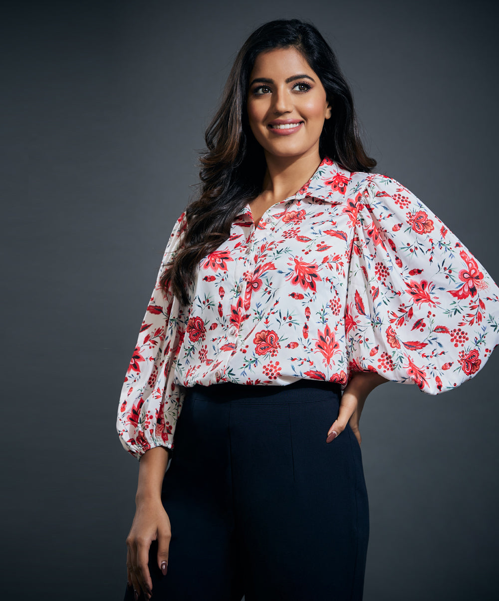 Puffed sleeve button through printed blouse