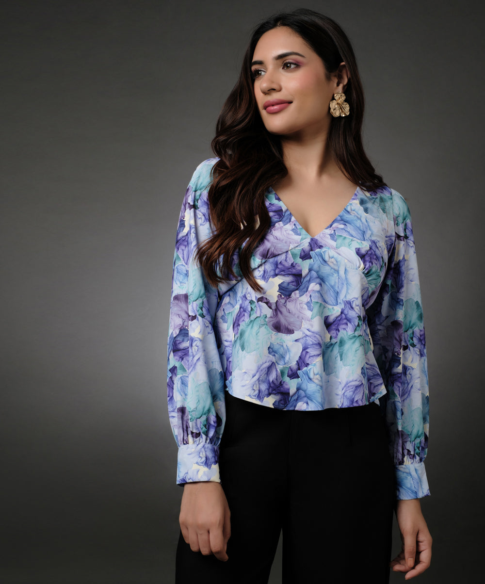 Long Sleeve Vneck Chiffon Printed Top