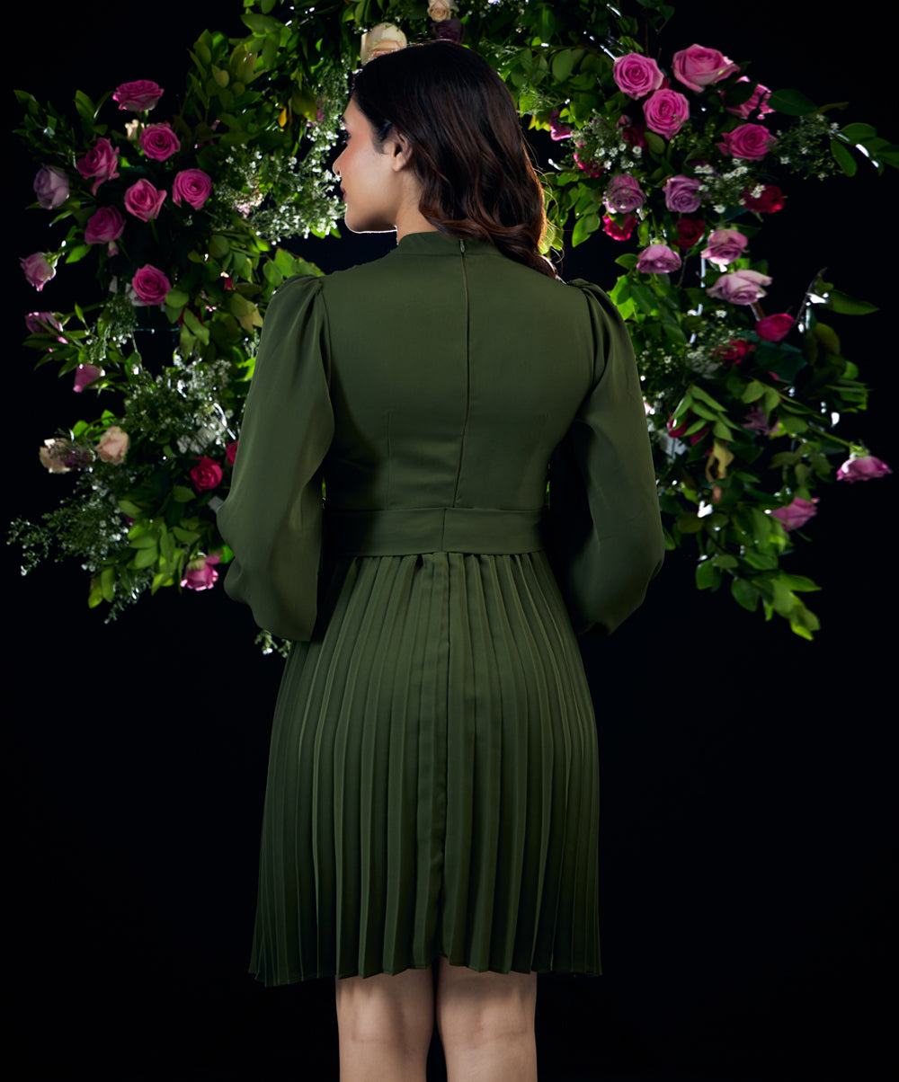 Waist Tie Green Pleated Dress