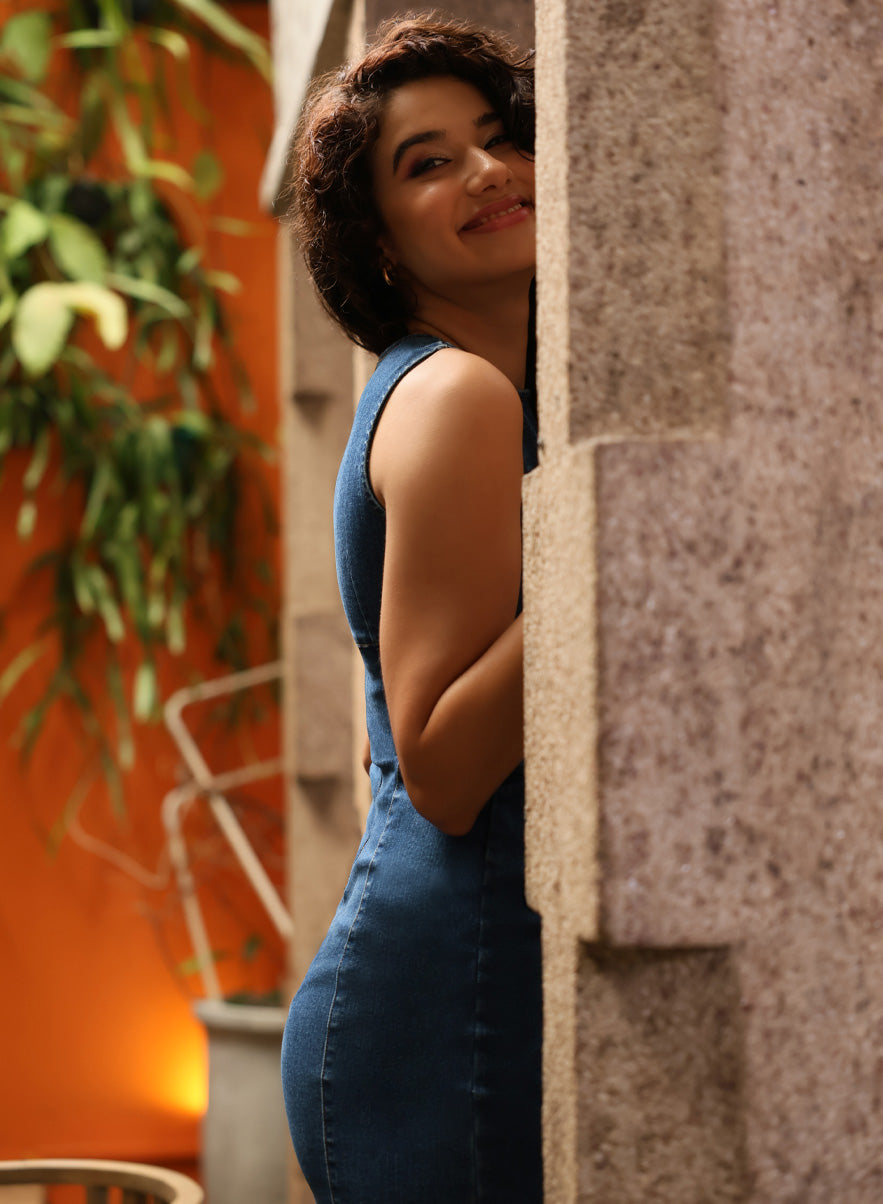 Sleeveless Shift Stylish Denim Midi Dress