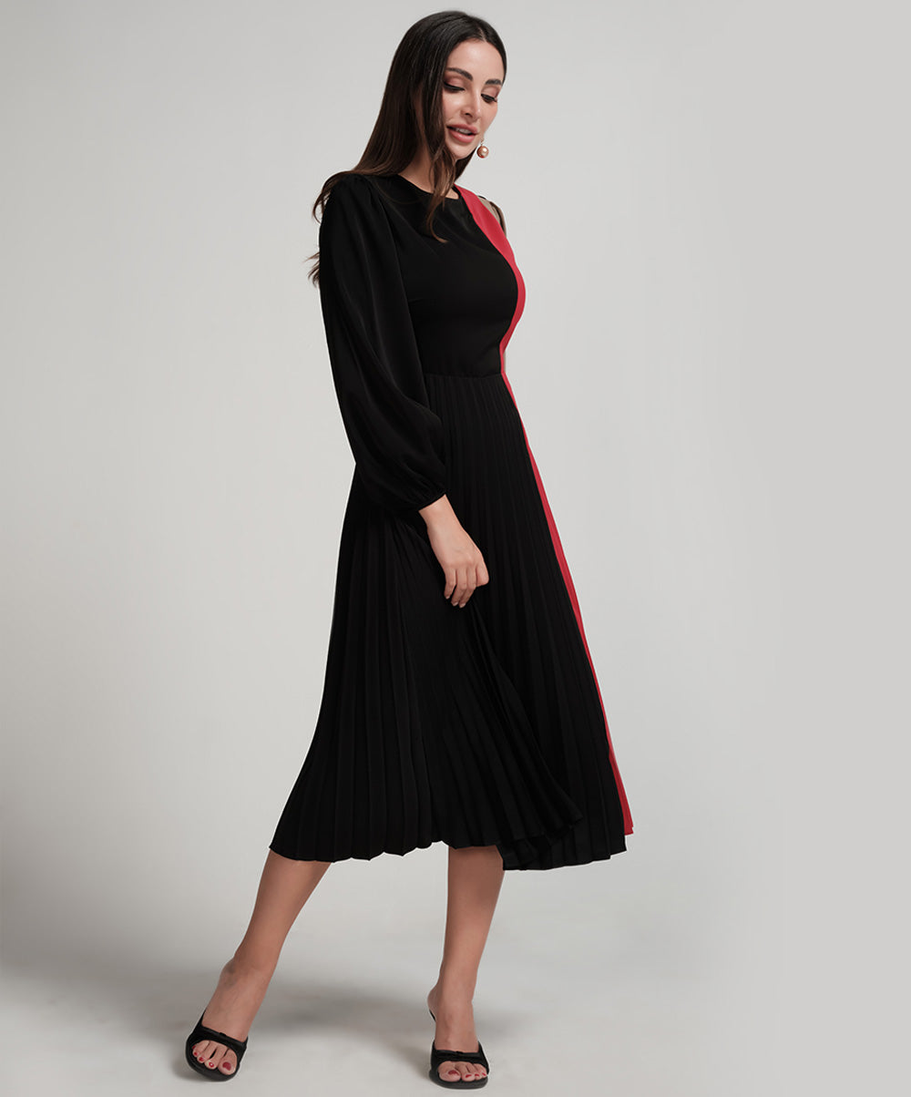 Three Coloured Pleated Solid Dress