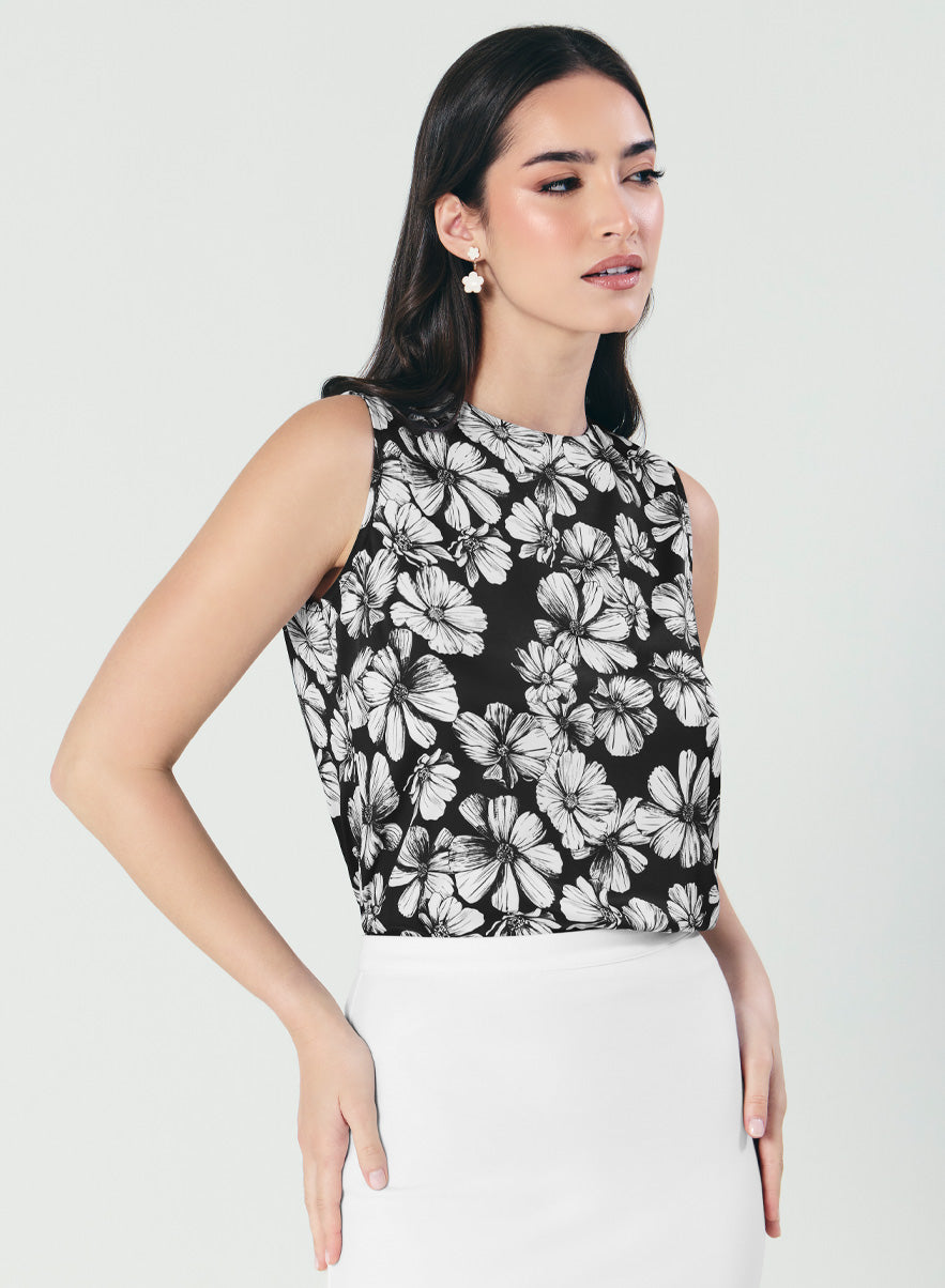 Sleeveless Printed Black & White Shirt