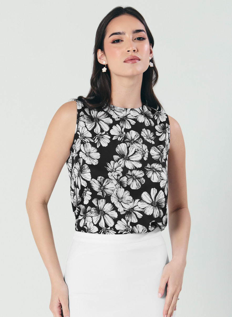 Sleeveless Printed Black & White Shirt