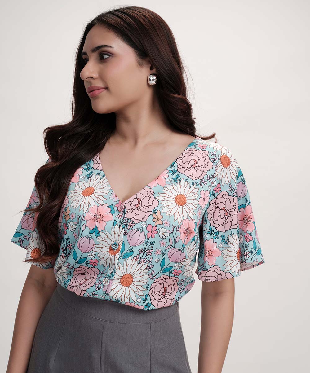 Vneck Flared Sleeve Printed Top
