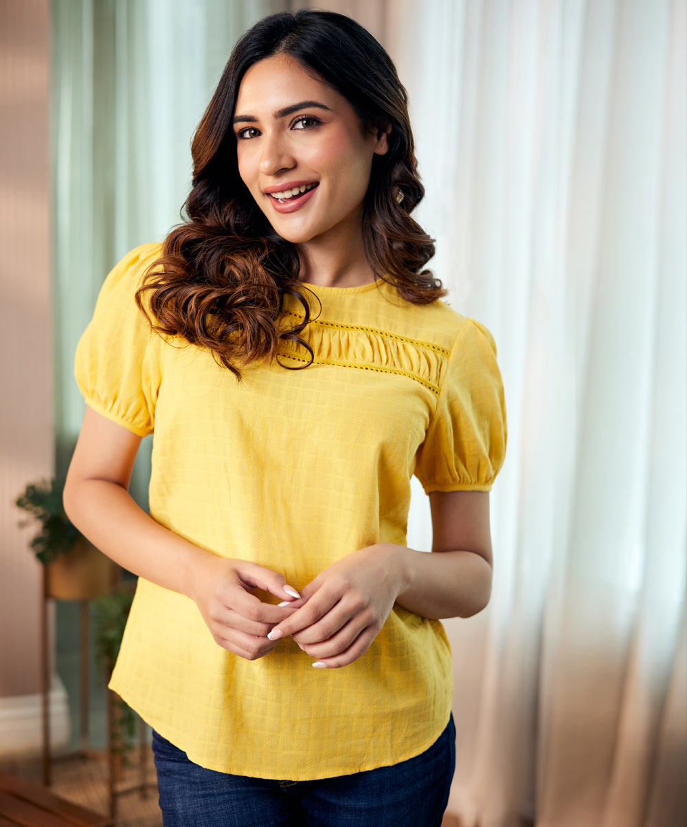 trim detailed cotton yellow top