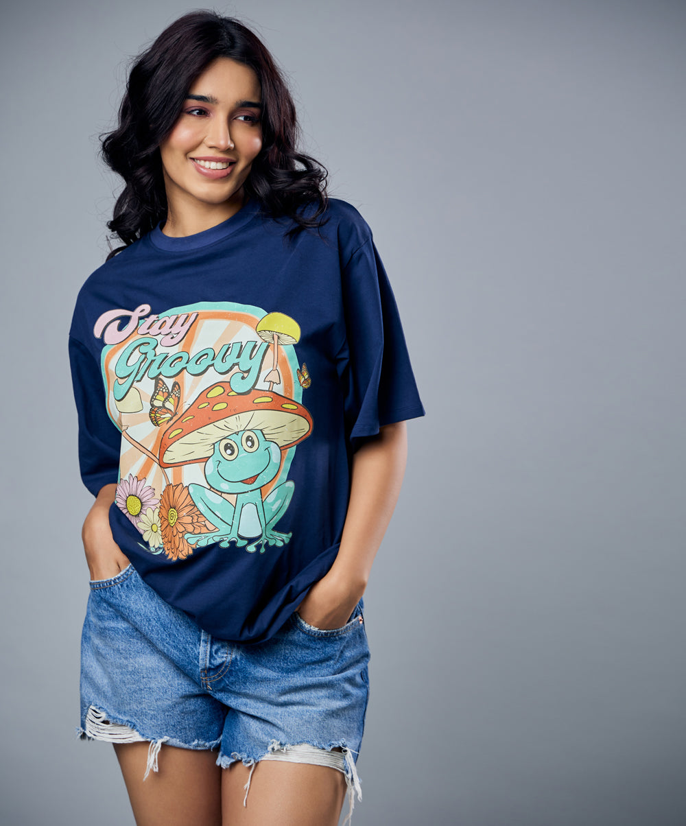 stay groovy oversized tshirt