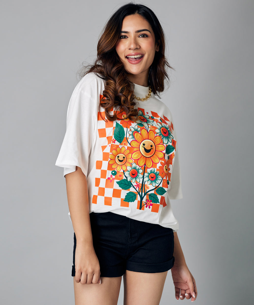 Oversize White Happy Flower Tshirt